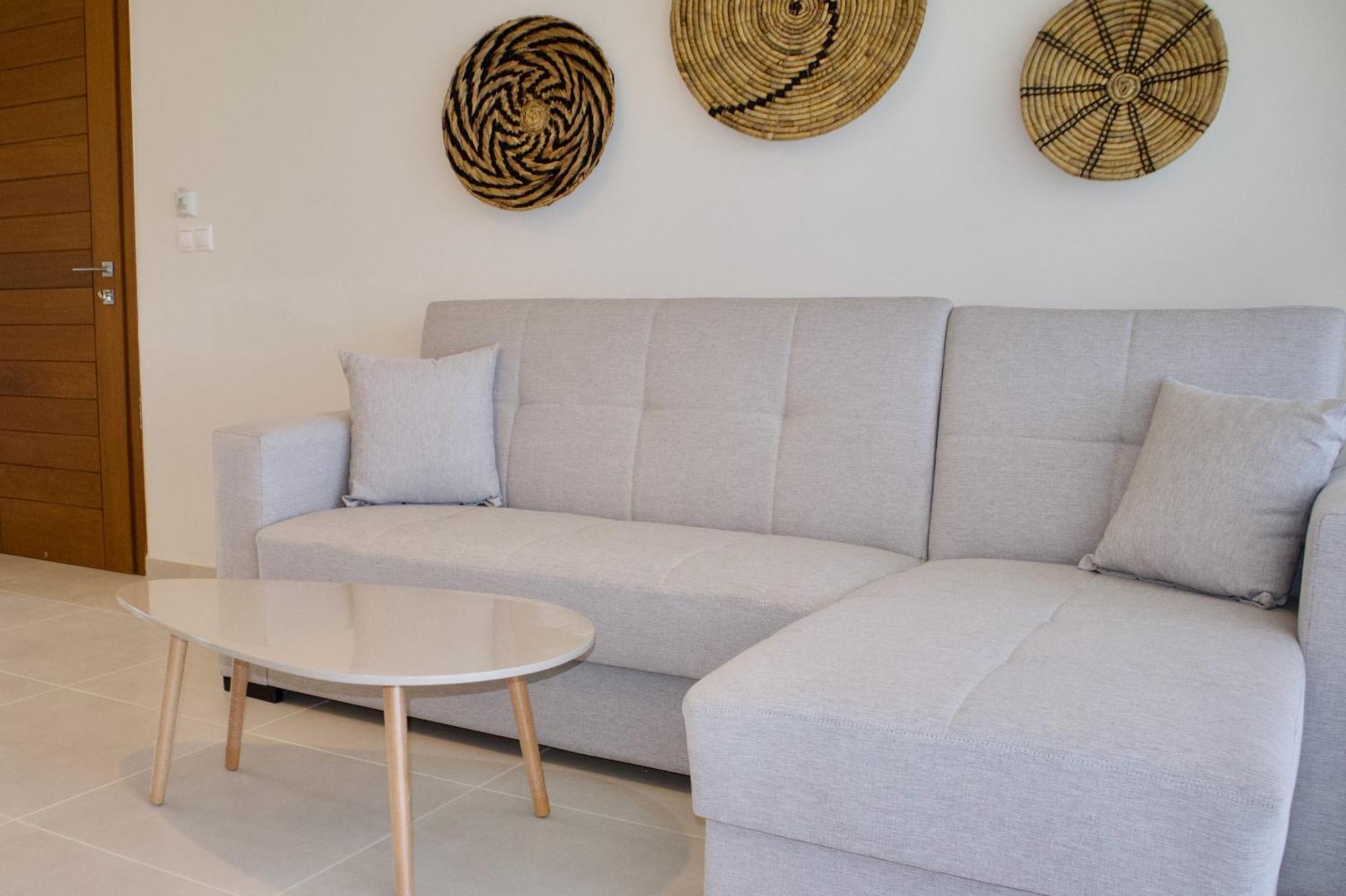 Resitour - Aphrodite Beachfront Pirgos Psilonerou Bilik gambar