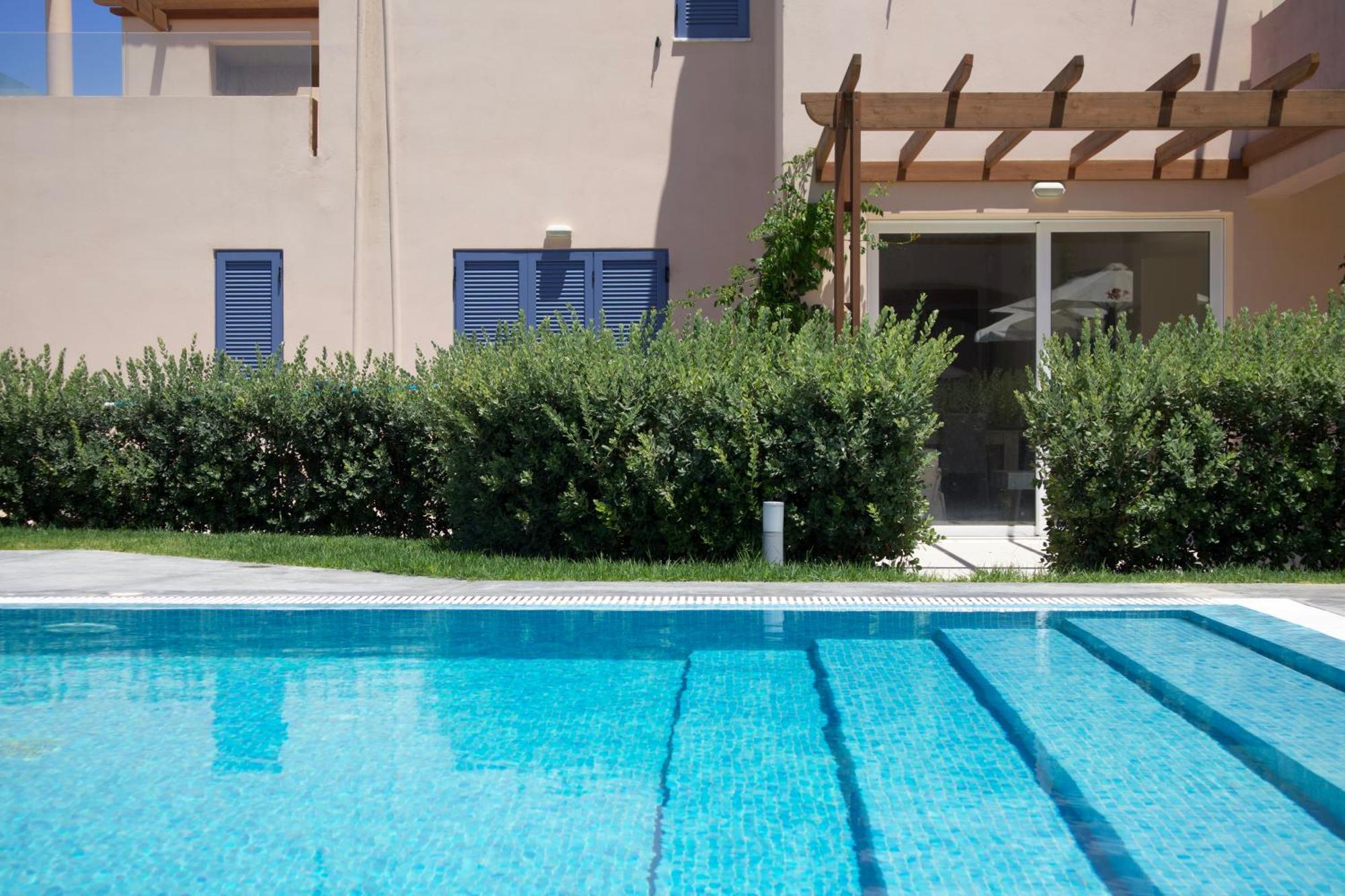 Resitour - Aphrodite Beachfront Pirgos Psilonerou Bilik gambar