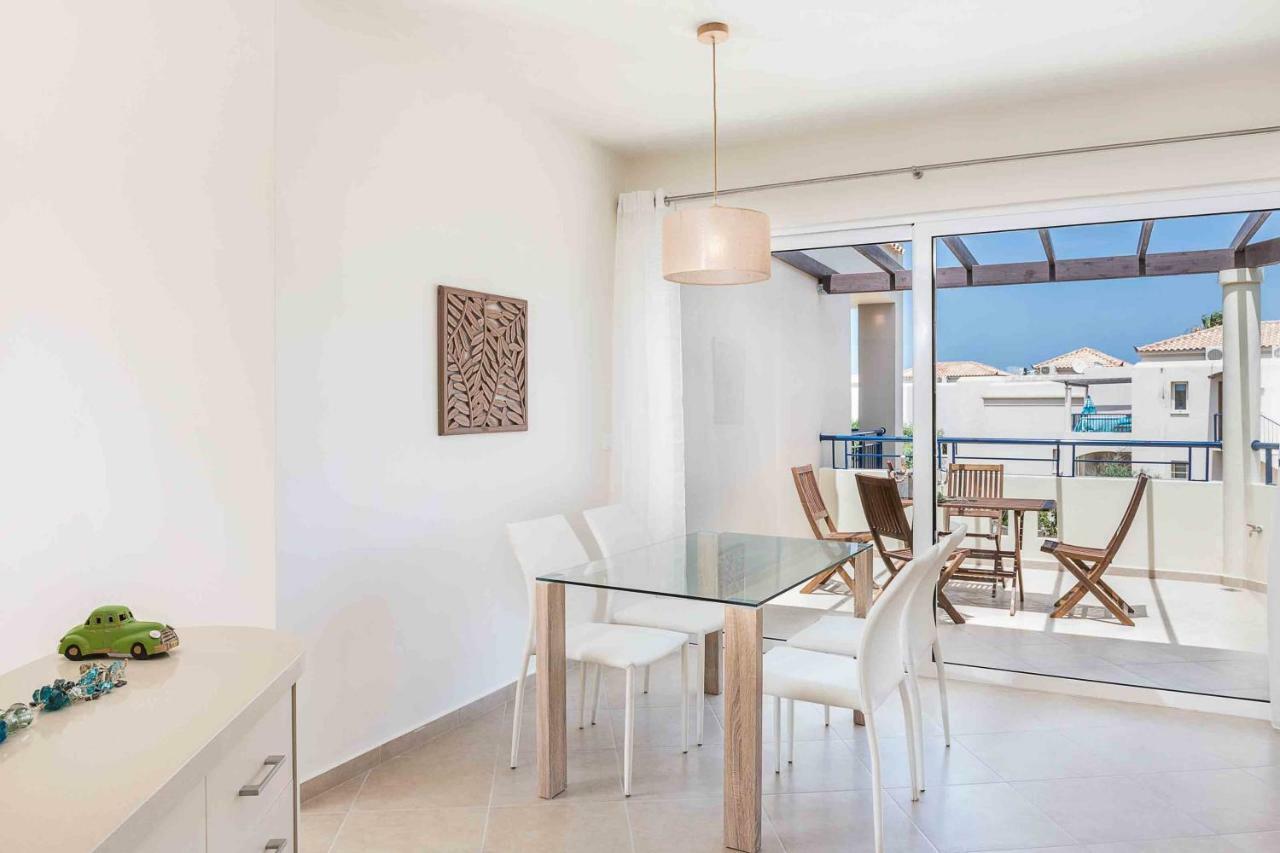 Resitour - Aphrodite Beachfront Pirgos Psilonerou Luaran gambar